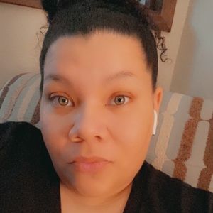 Meet your Posher, Latonya